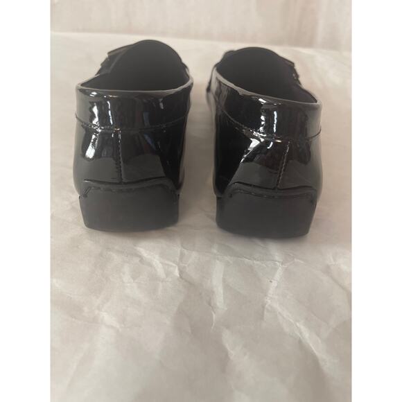 Stuart Weitzman Patent Leather Black Buckle Loafer Women's Size 8.5M - Picture 8 of 8